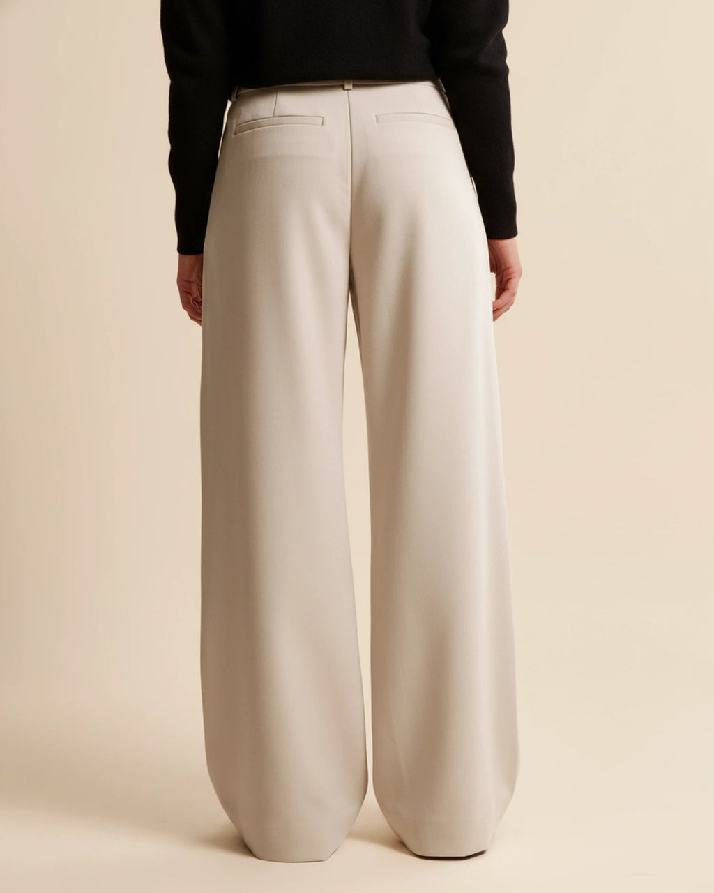 Beige Damesbroek Hoge Taille | Geplooide Damesmode 4