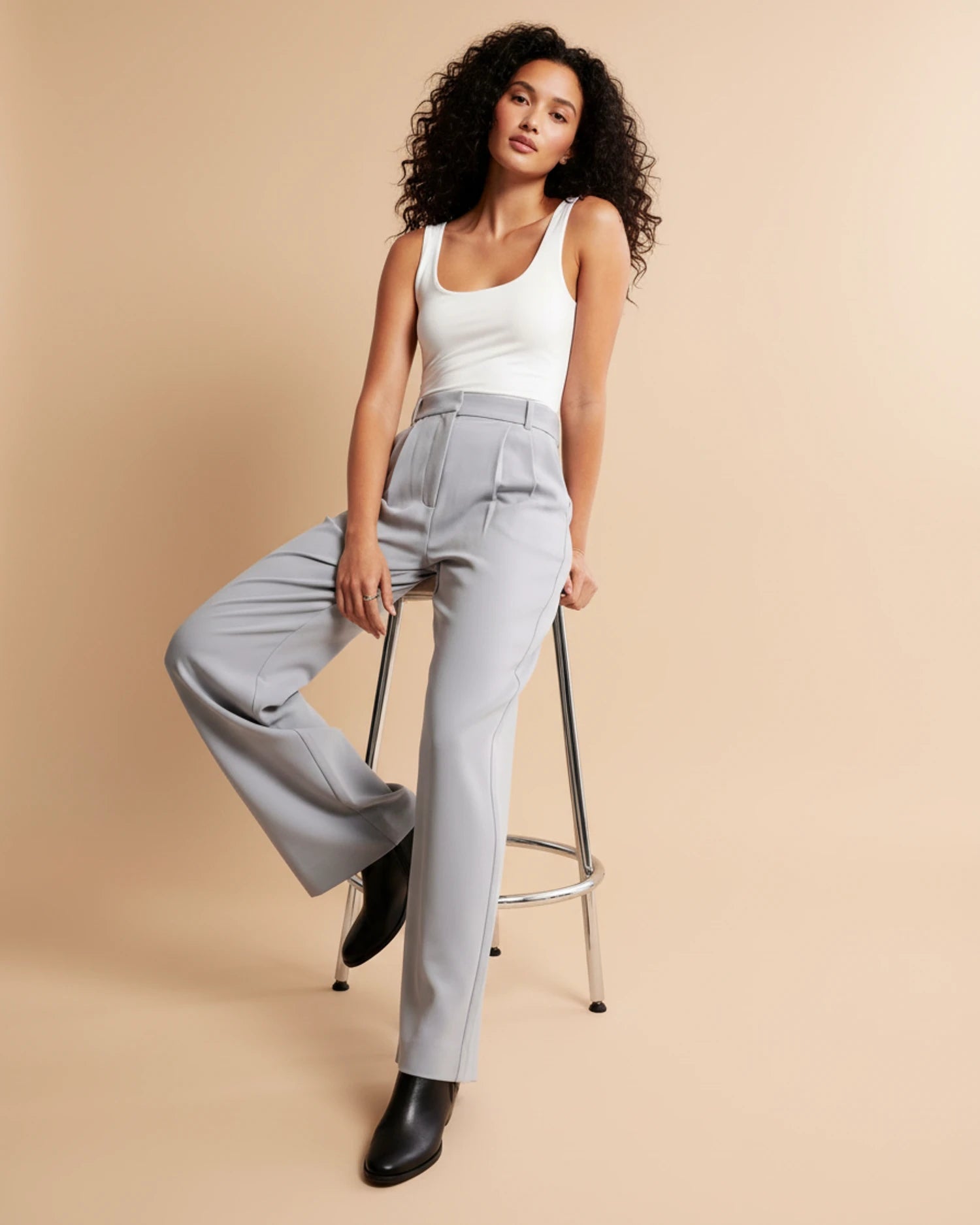 Beige Damesbroek Hoge Taille | Geplooide Damesmode 9
