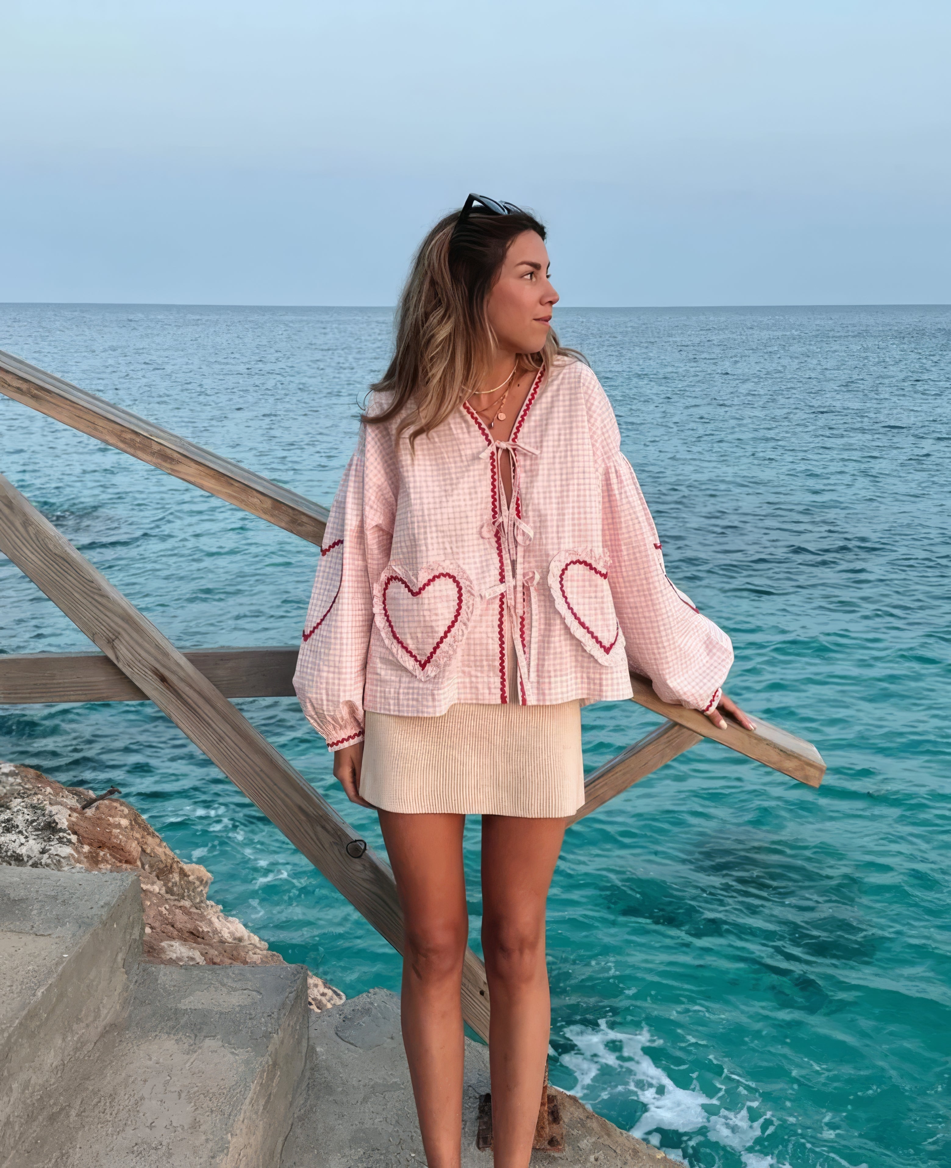 Betty | Romantische Blouse Dames met Hartprint 1