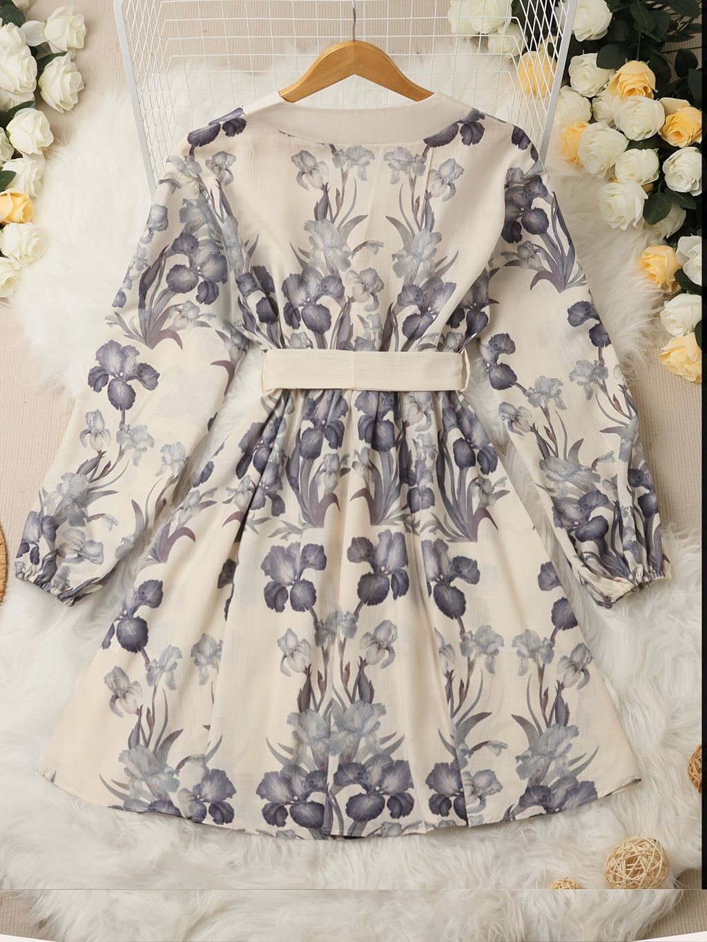 Bloemenprint V-Hals Damesjurk | Elegante Zomerjurk 1