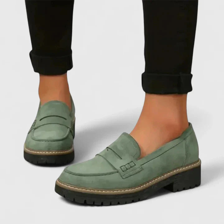Emma | Zwarte Instappers Dames Met Ergonomische Binnenzool 4