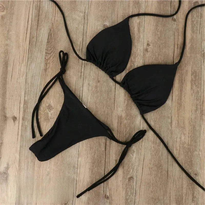 Glimmer | Luxe Gouden Bikini voor Zomerlook 6