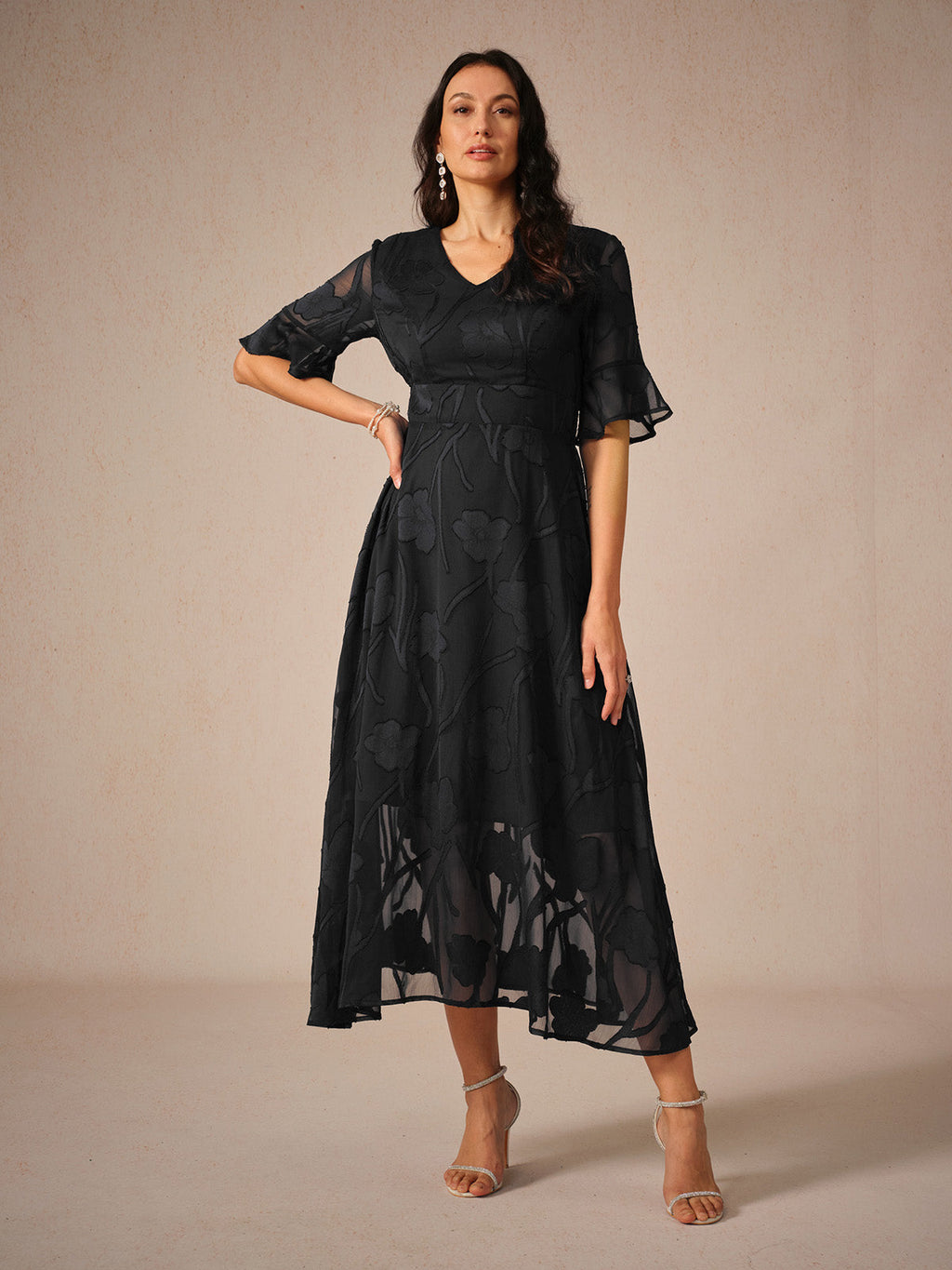 Kyla Midi Jurk | Elegante Fladdermouwen en Kant 0