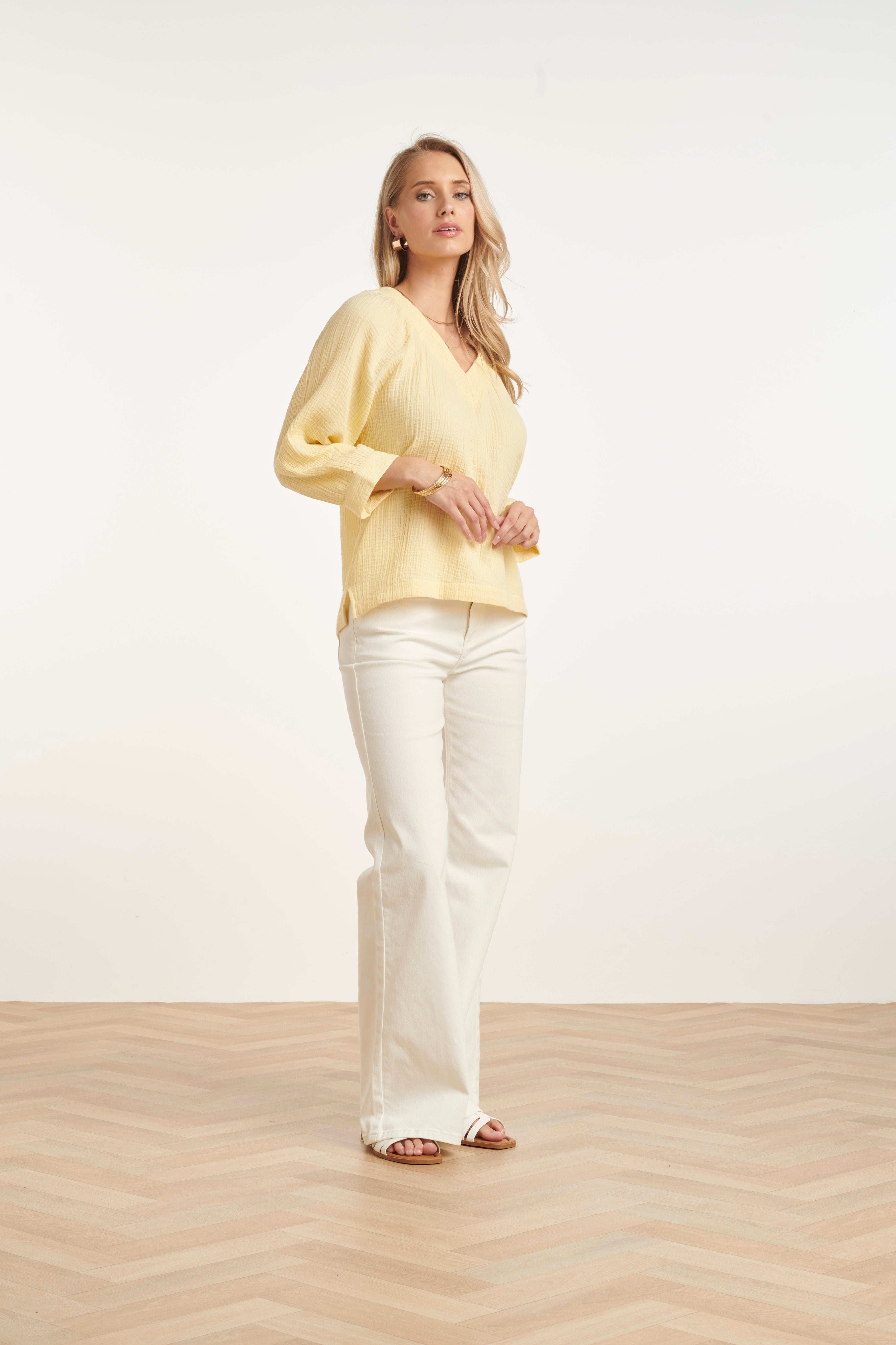 Lichtgele V-Hals Blouse Dames | Mousseline Tops Dames 4