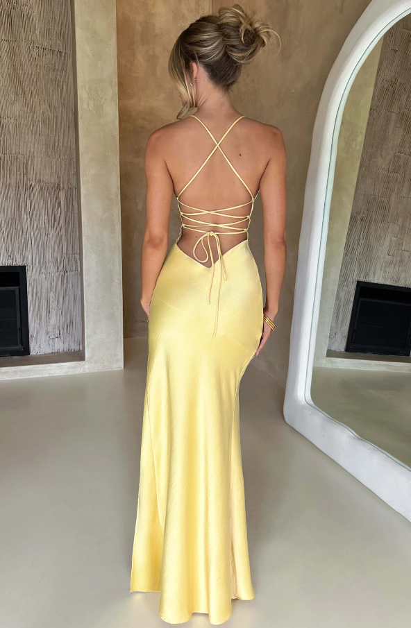 Lilly Maxi Jurk Geel | Lange Jurk Dames met Split 1
