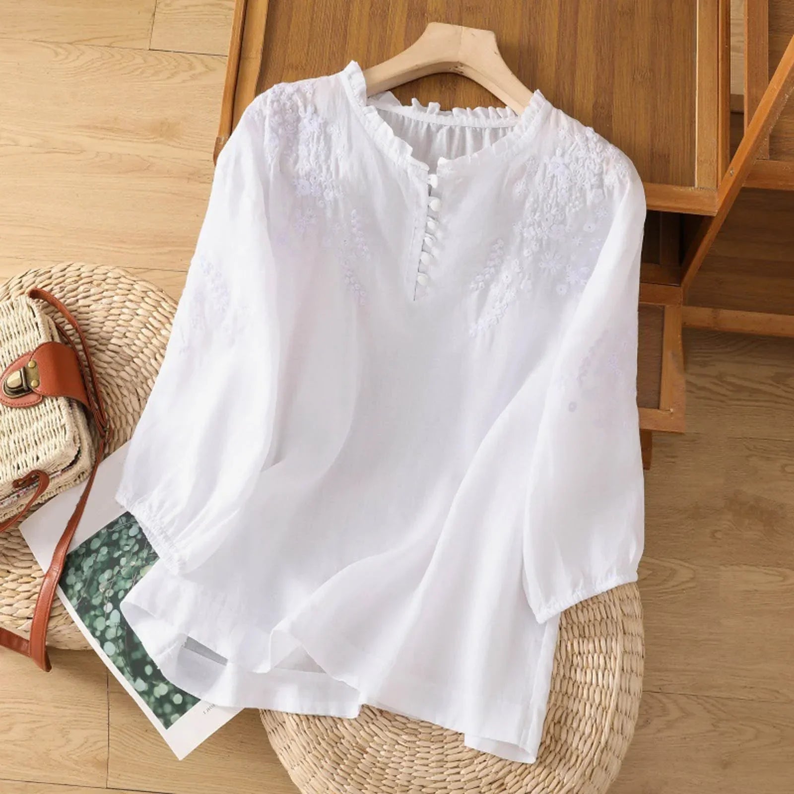 Luna | Dames Blouse Korte Mouw Met Bloemenknopen 0