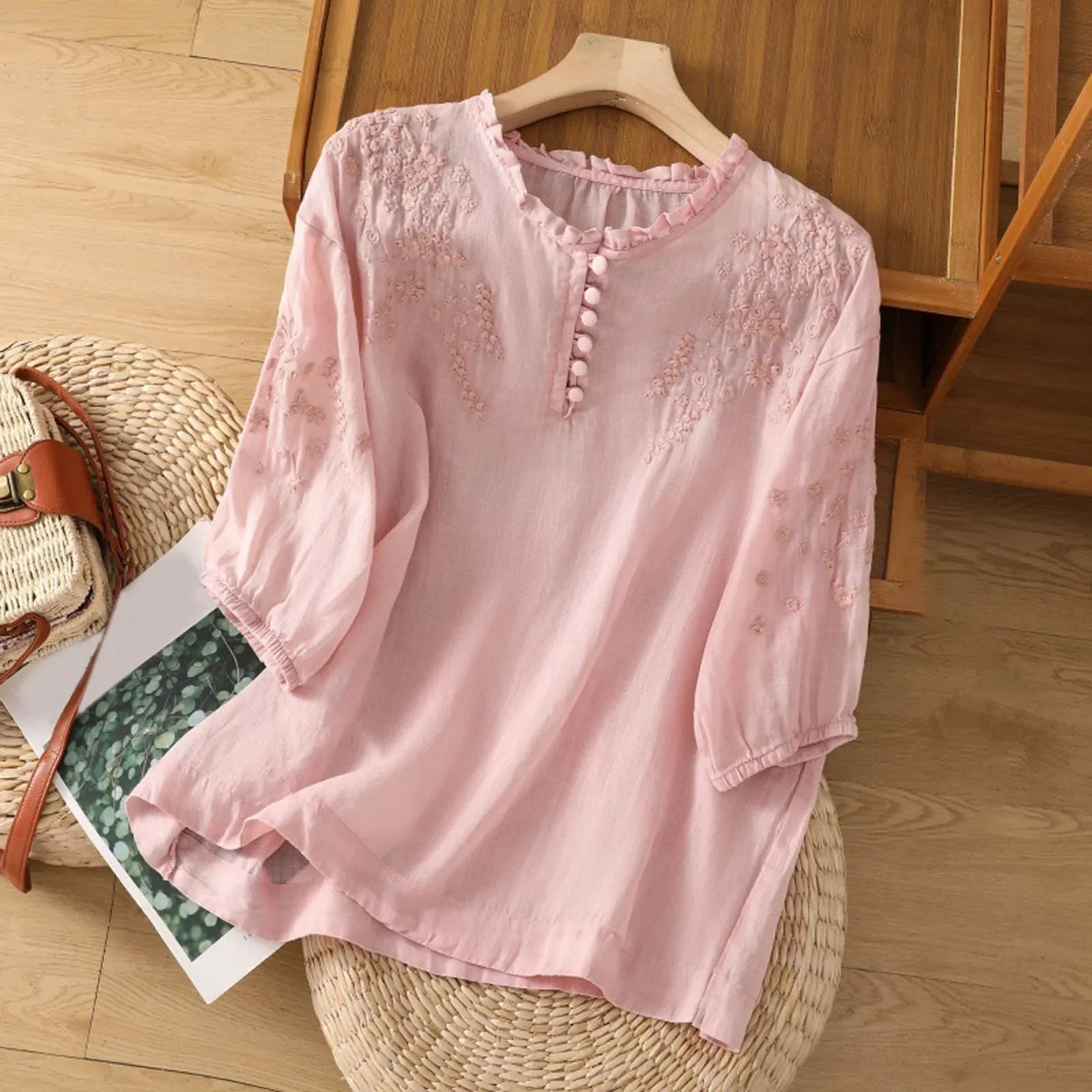 Luna | Dames Blouse Korte Mouw Met Bloemenknopen 2