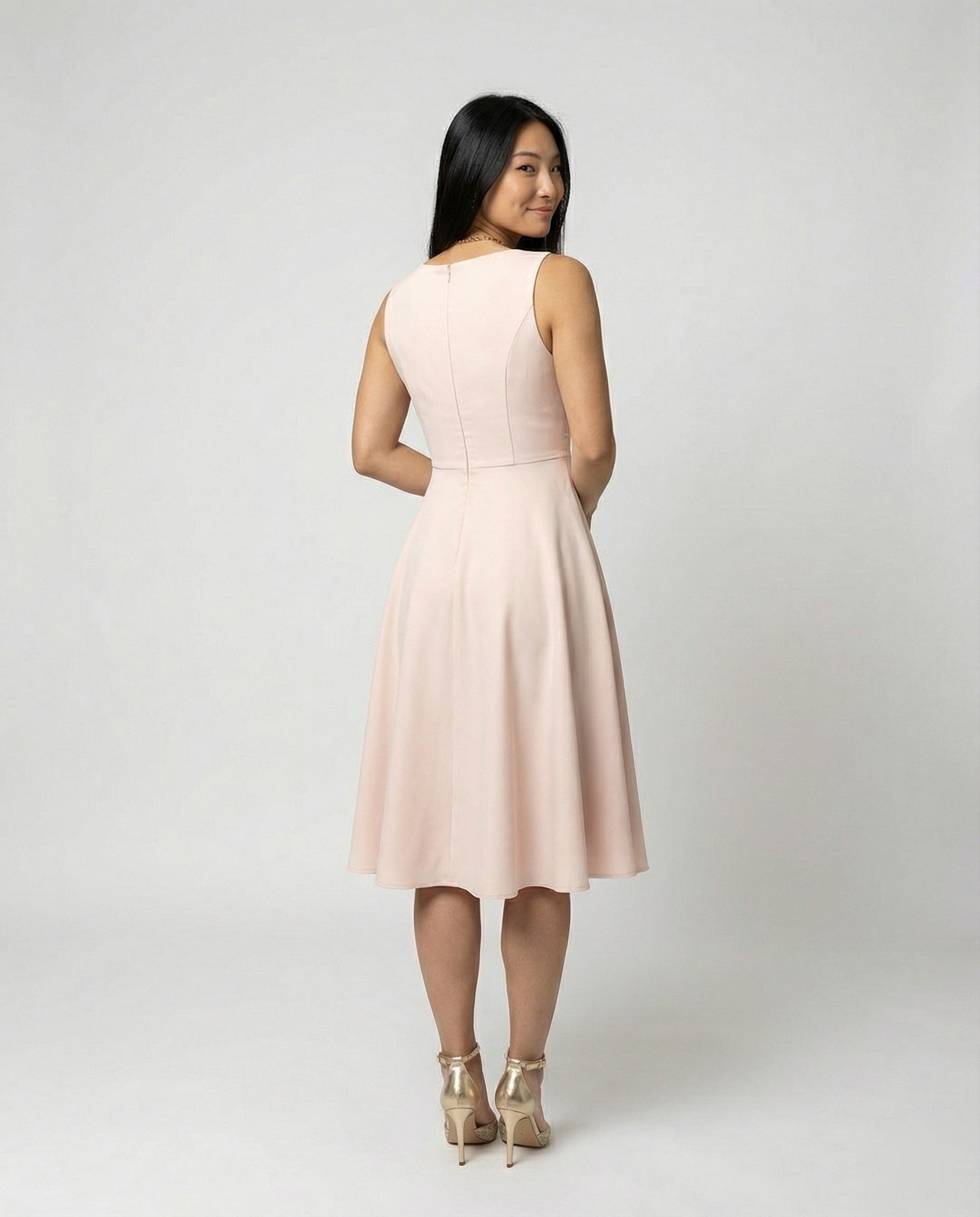 Luna | Midi Jurk Dames Mouwloos V-hals Cocktail Elegant 4