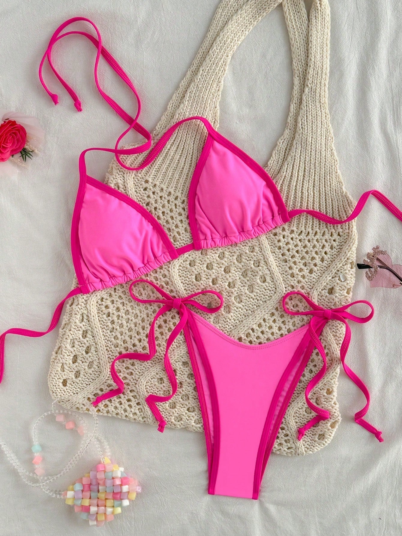 Mira Triangle Bikini Marineblauw | Bikini Set met Contrastzoom 14