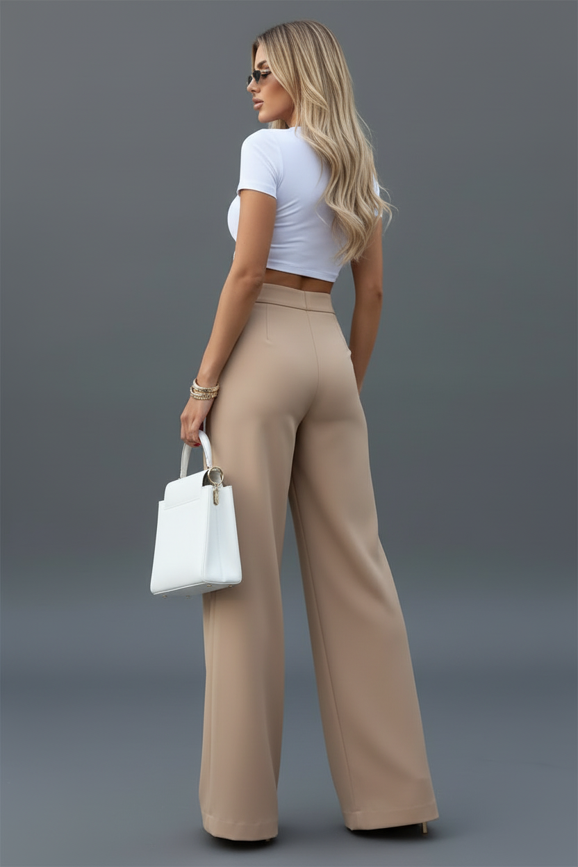 Beige broek - blond model achterkant