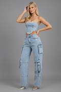 Lichtblauwe denim corset top - andere pose frontaal