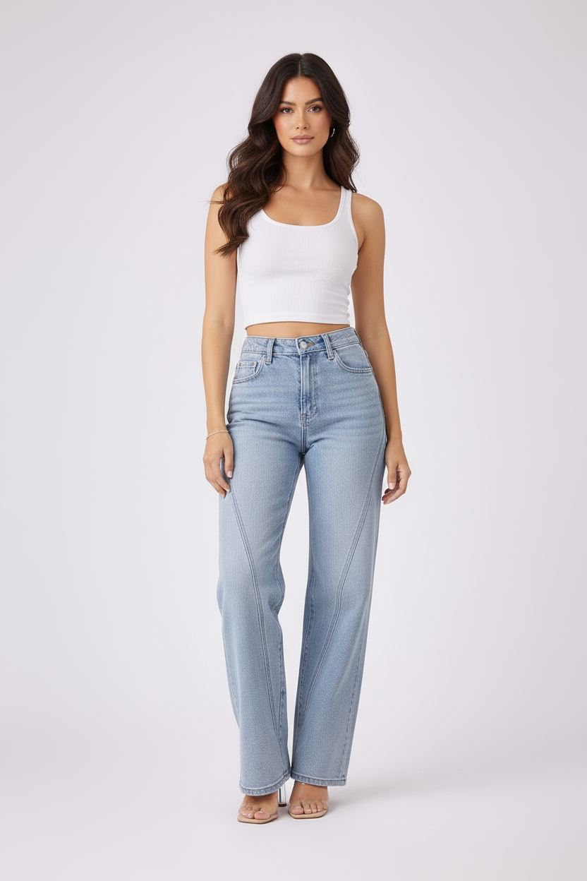 Lichtblauwe jeans staand frontaal