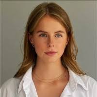 Emma de Vries